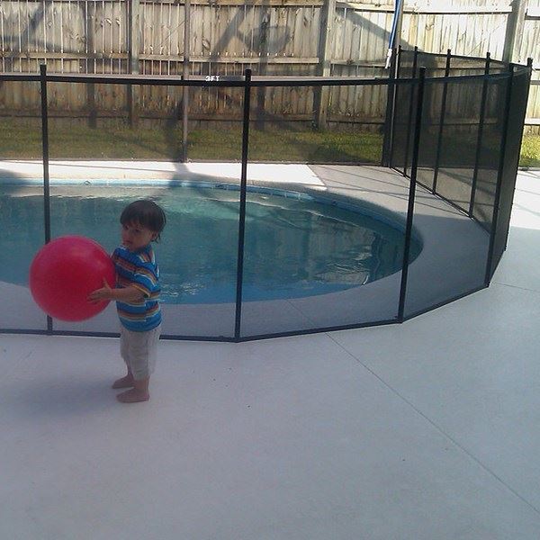 pool fence kid safe-2